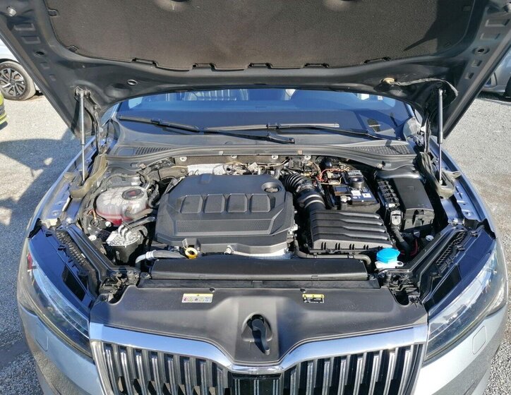 Škoda Superb Kombi 2,0 l 110 kw