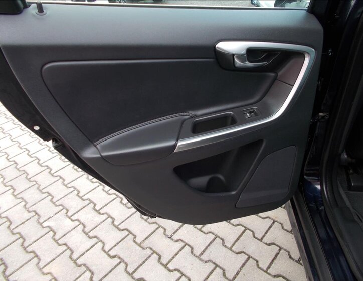 Volvo XC60 SUV 2,0 l 110 kw