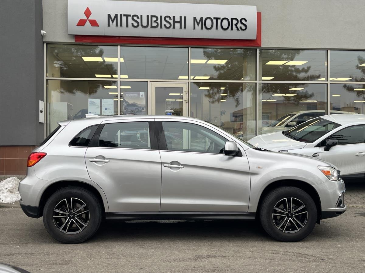 Mitsubishi ASX SUV / Terénní 1,6 l 86 kw