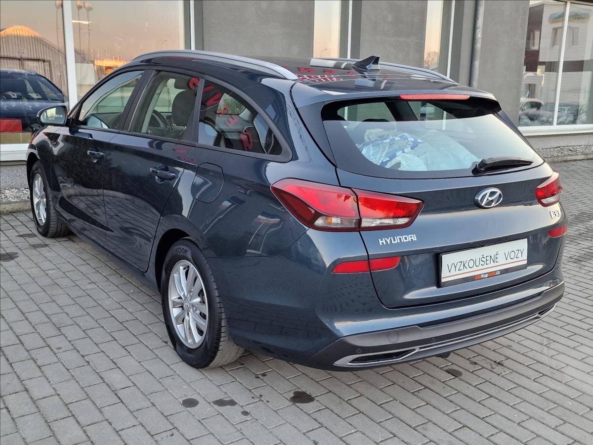 Hyundai i30 Kombi 1,6 l 85 kw