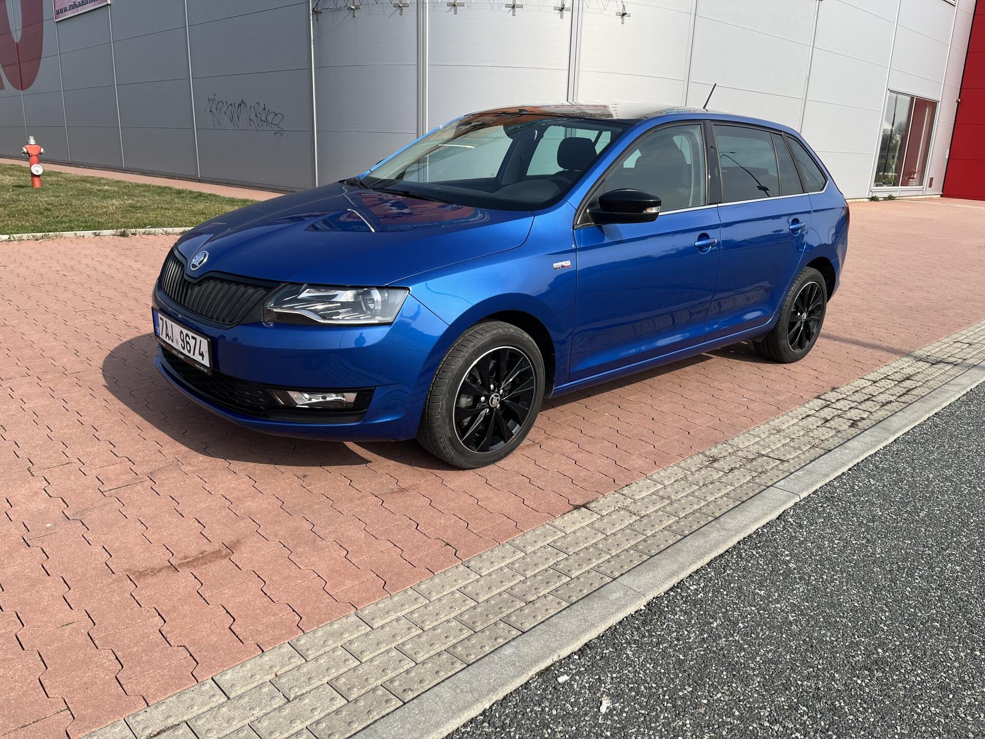 Škoda Rapid Hatchback 999,0 70 kw