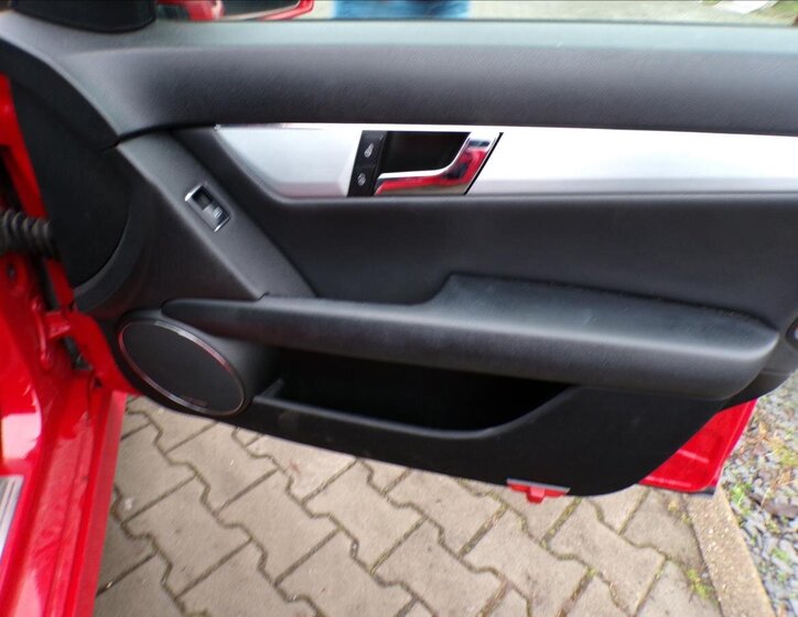 Mercedes-Benz Třídy C Kombi 3,0 l 170 kw