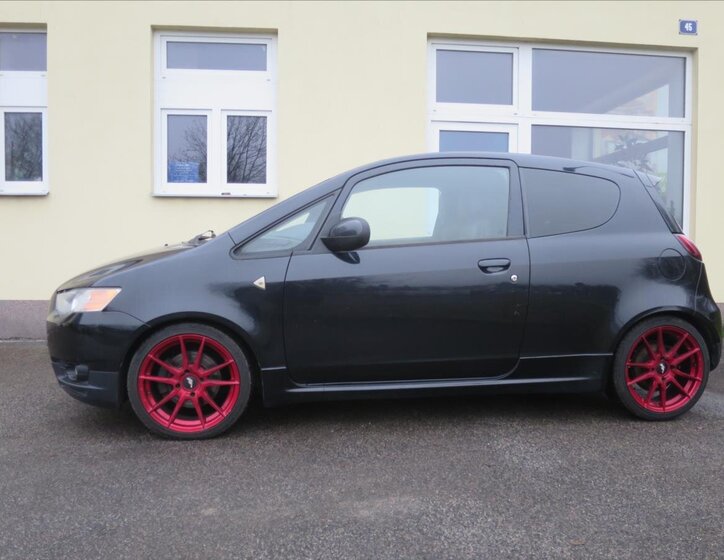 Mitsubishi Colt 2