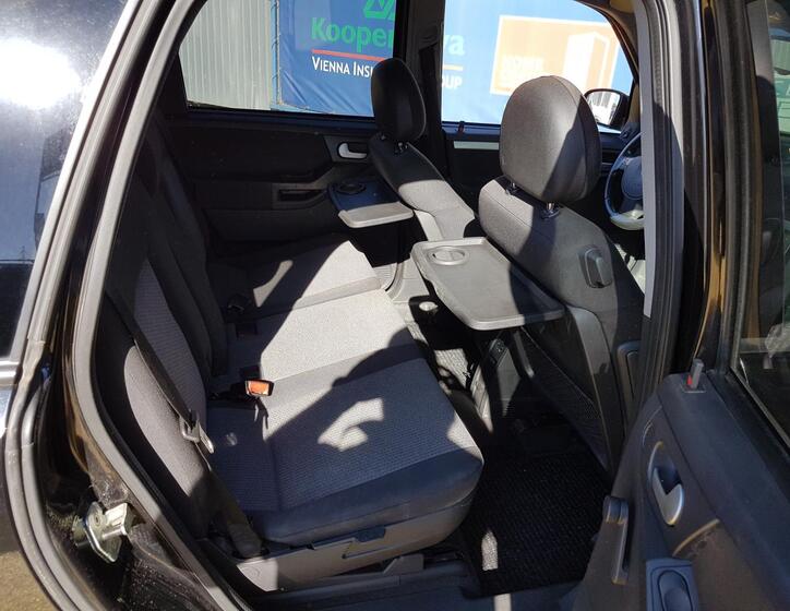 Opel Meriva 9