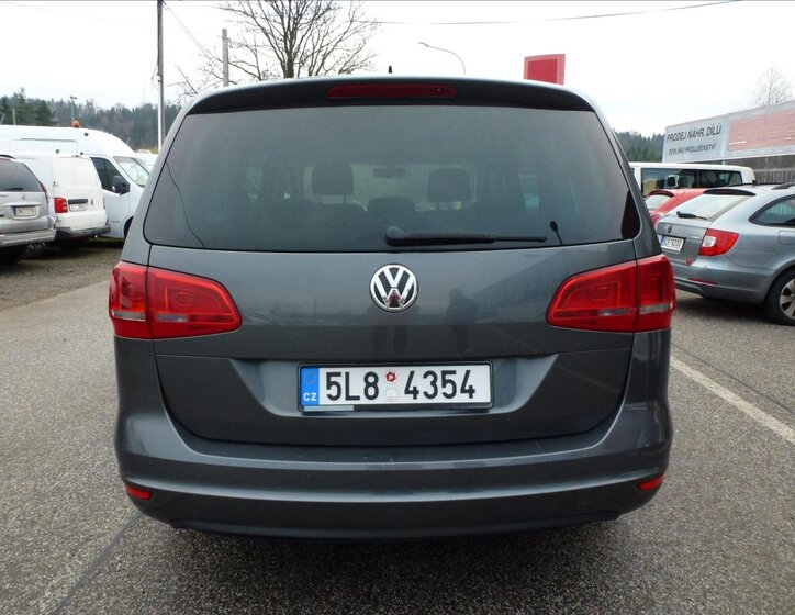 Volkswagen Sharan Kombi 2,0 l 125 kw