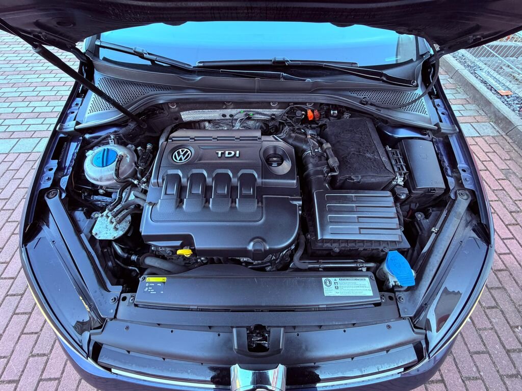 Volkswagen Golf Kombi 2,0 l 110 kw