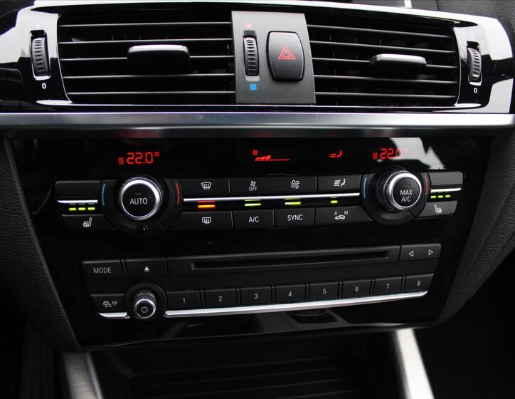 BMW X3 SUV 2,0 l 140 kw