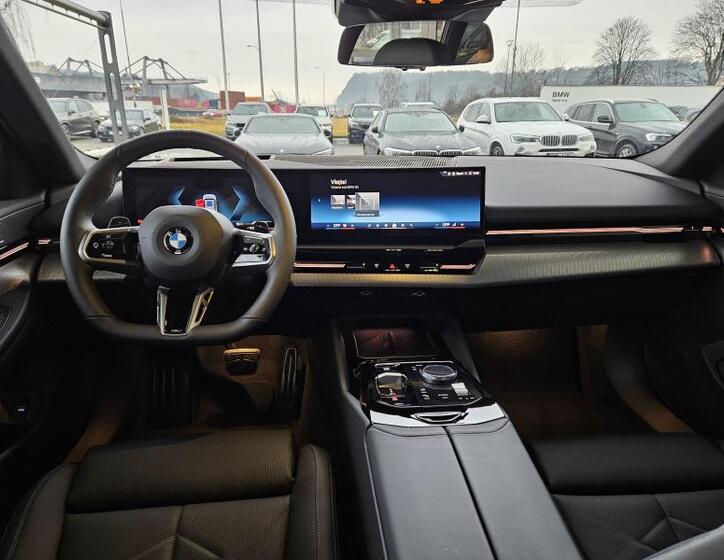 BMW Řada 5 12