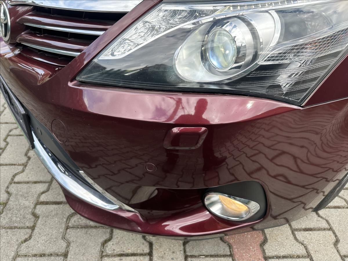 Toyota Avensis Kombi 1,8 l 109 kw