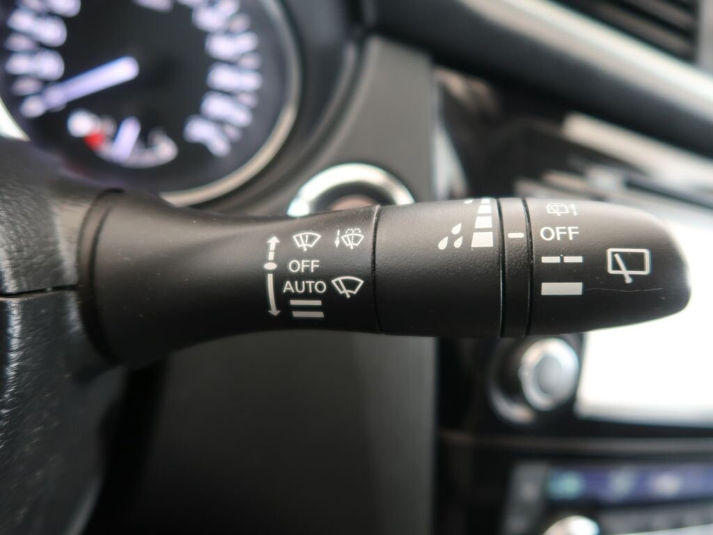 Nissan Qashqai SUV / Terénní 1,5 l 81 kw