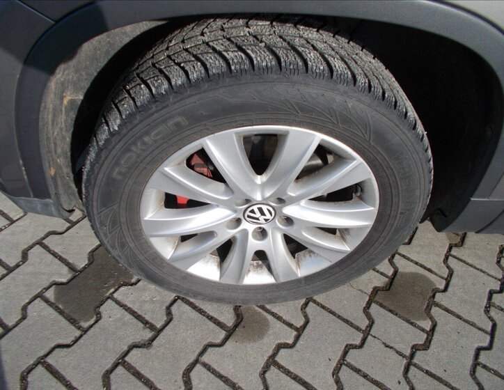 Volkswagen Tiguan SUV 2,0 l 103 kw