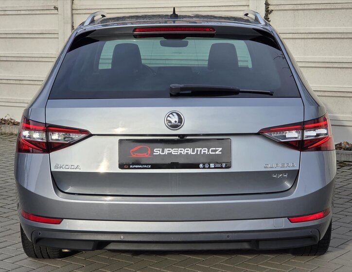 Škoda Superb 5