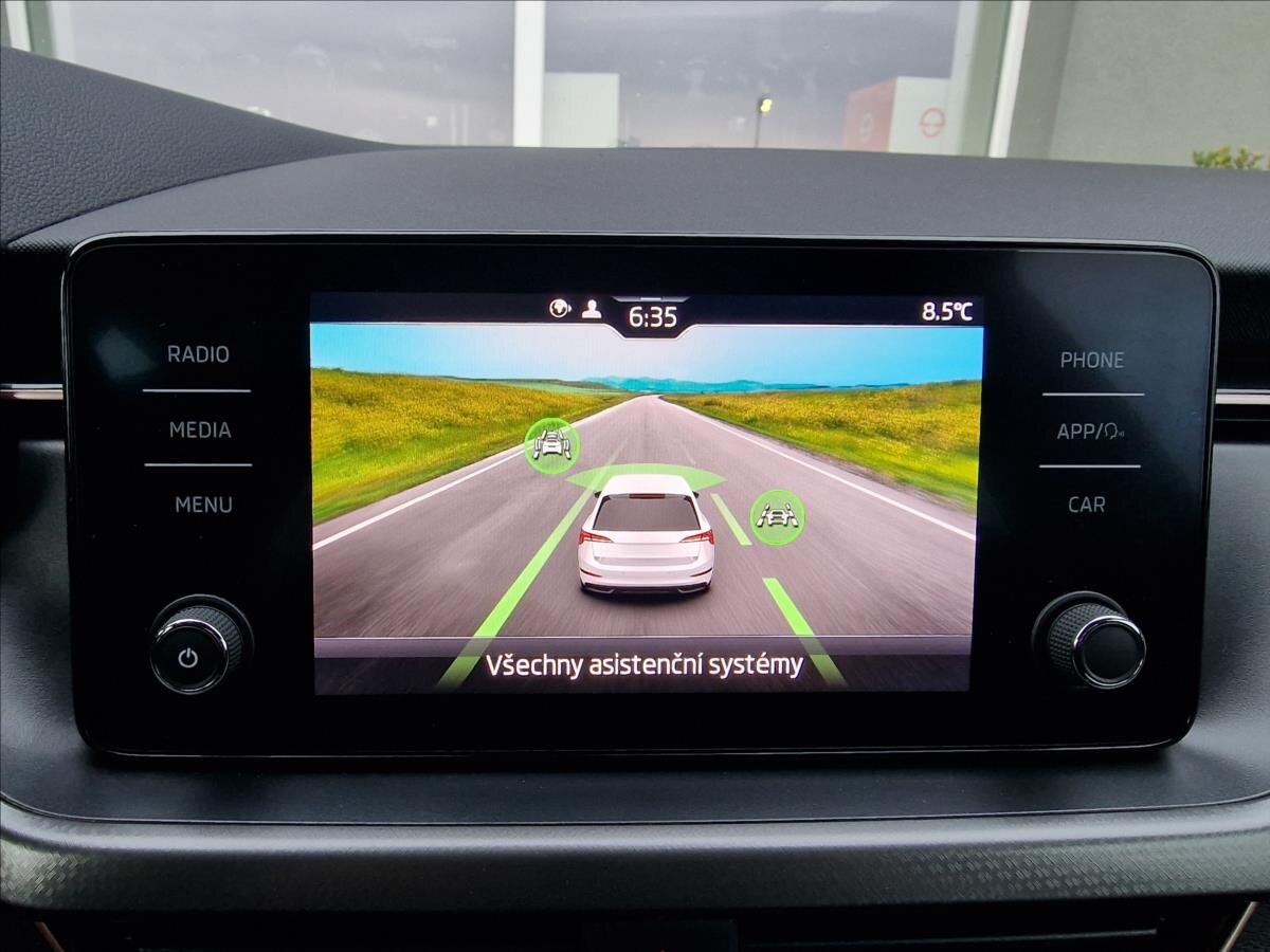 Škoda Scala Hatchback 999,0 81 kw