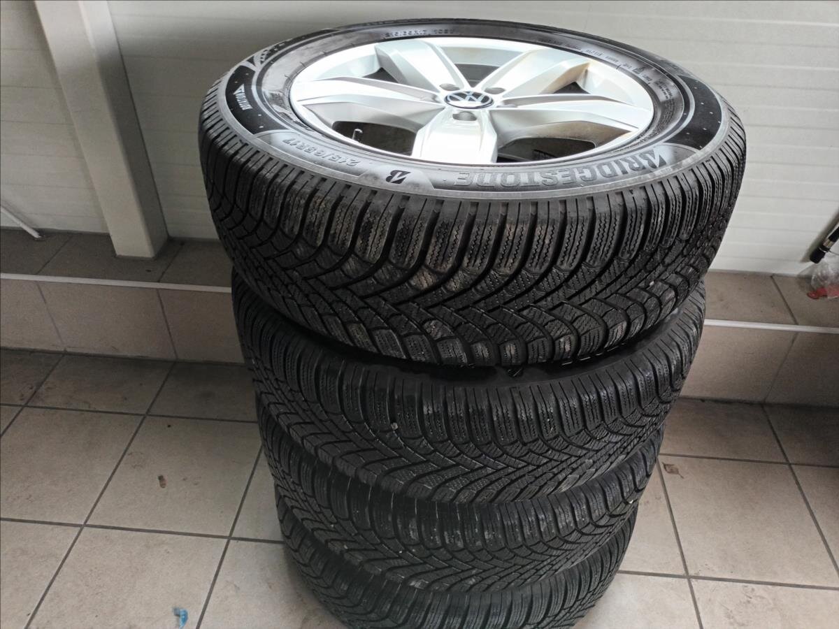 Volkswagen Tiguan SUV / Terénní 2,0 l 147 kw