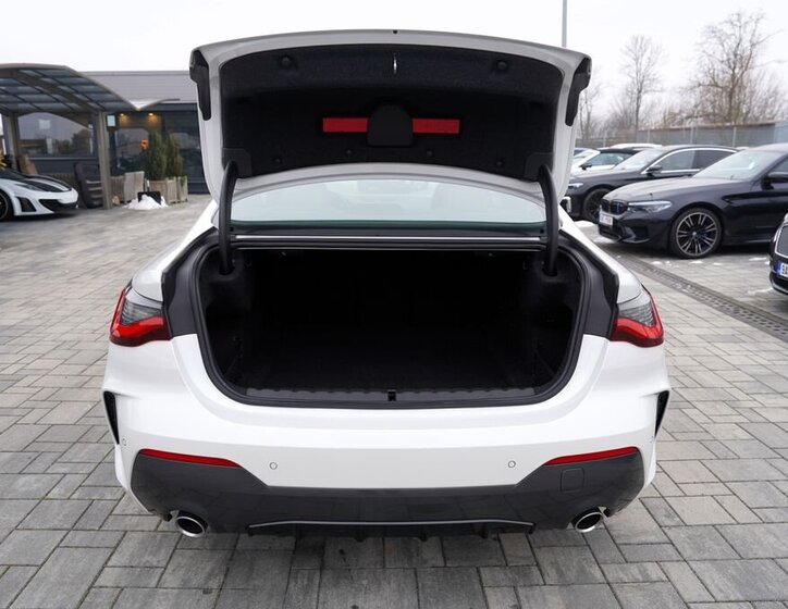 BMW Řada 4 Kupé 2,0 l 140 kw