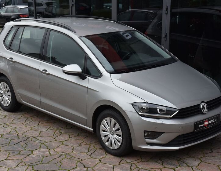 Volkswagen Golf Sportsvan 1