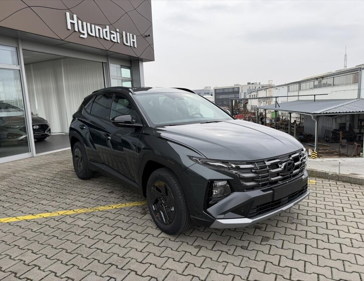Hyundai Tucson SUV 1,6 l 110 kw