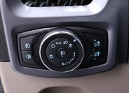 Ford Tourneo Custom 19