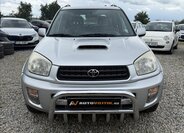 Toyota RAV4 2