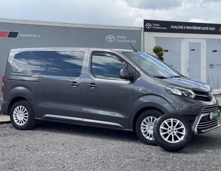 Toyota ProAce Verso 2