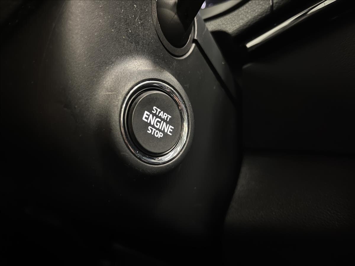 Škoda Karoq SUV / Terénní 1,5 l 110 kw