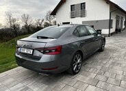 Škoda Superb Sedan / Limuzína 2,0 l 206 kw