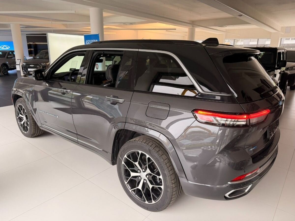 Jeep Grand Cherokee SUV / Terénní 2,0 l 280 kw