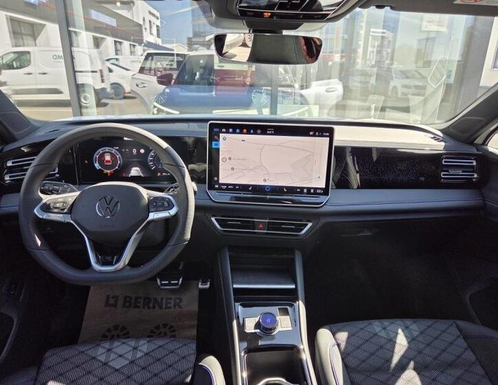 Volkswagen Tiguan SUV 2,0 l 195 kw