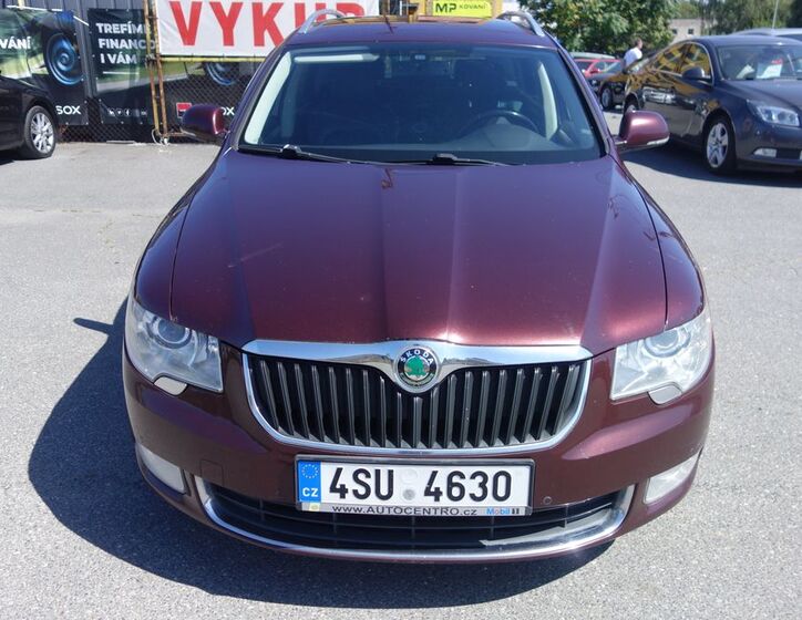 Škoda Superb 1