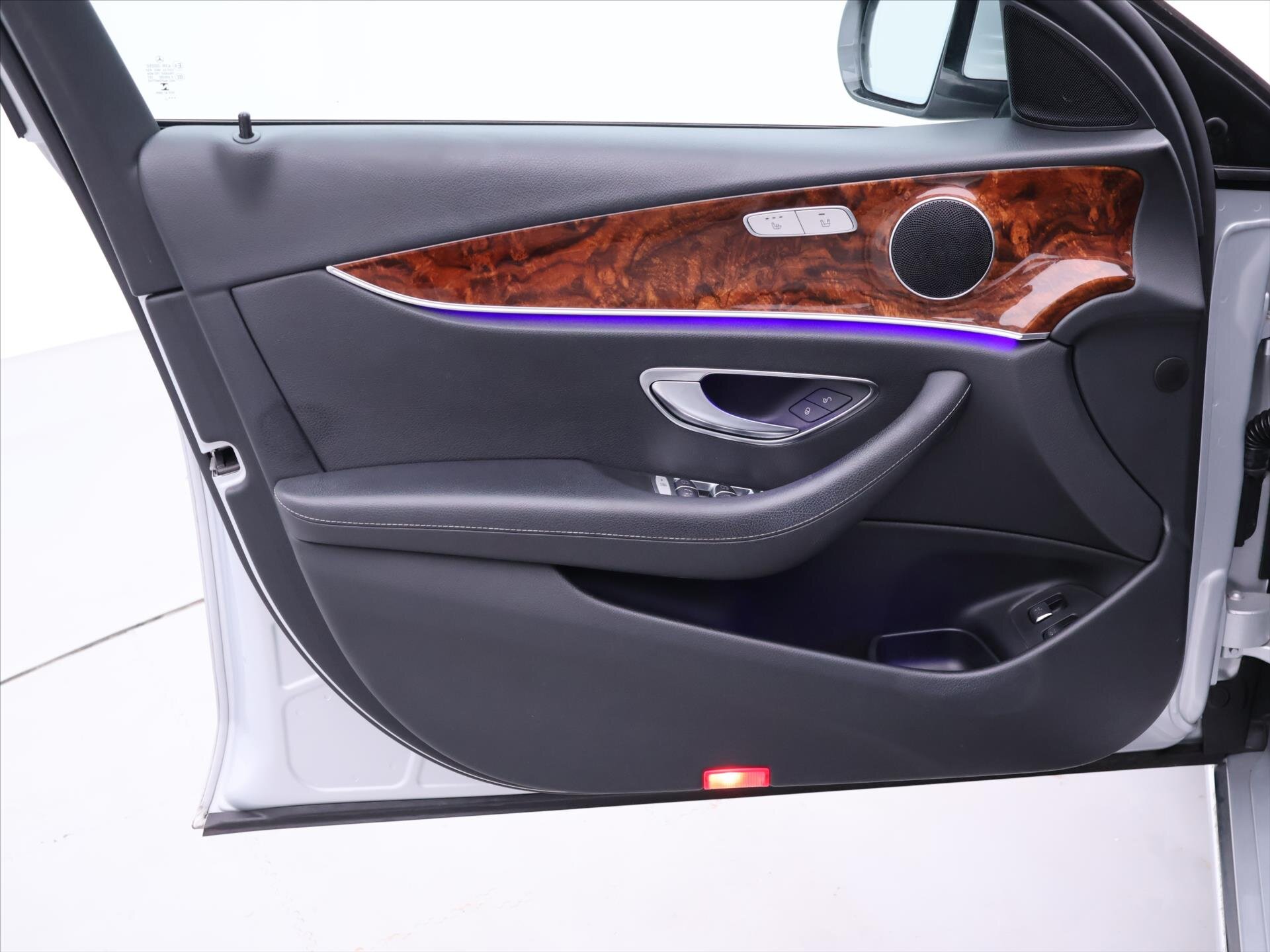 Mercedes-Benz Třídy E Kombi 2,0 l 143 kw