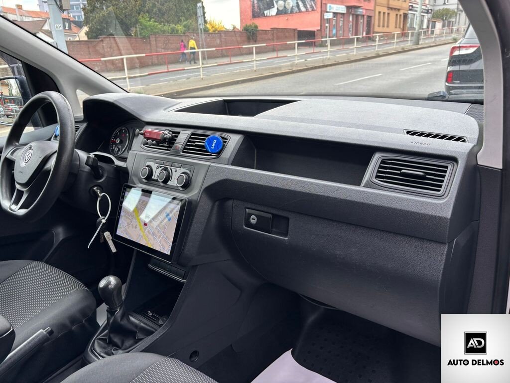 Volkswagen Caddy Skříň 2,0 l 75 kw