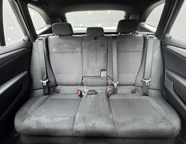 BMW X1 SUV 2,0 l 150 kw