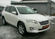 Toyota RAV4 2