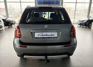 Suzuki SX4 Hatchback 2,0 l 99 kw