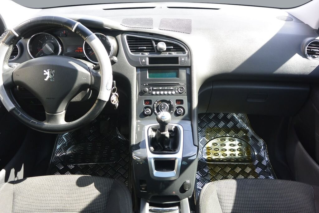 Peugeot 5008 MPV 1,6 l 88 kw