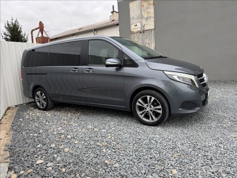 Mercedes-Benz Třídy V Kombi 2,1 l 120 kw