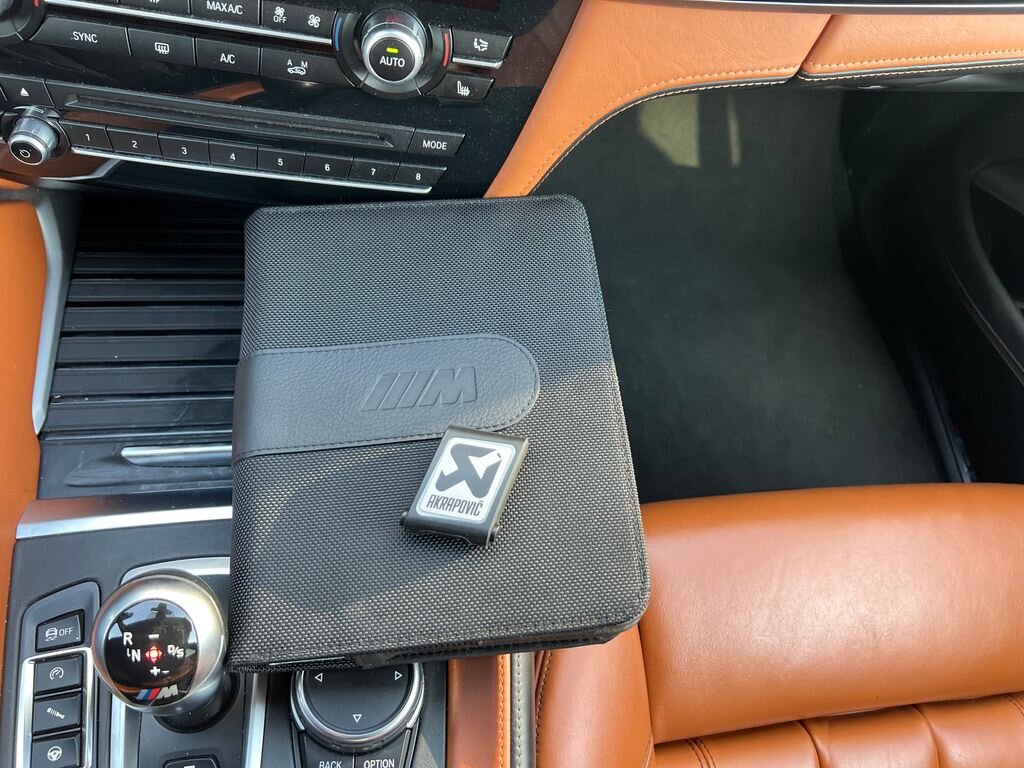 BMW X6 SUV / Terénní 4,4 l 512 kw