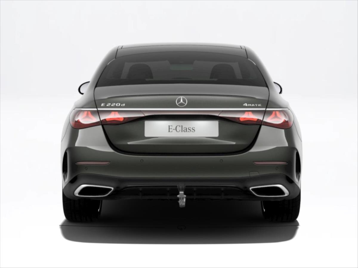 Mercedes-Benz Třídy E Sedan / Limuzína 2,0 l 145 kw