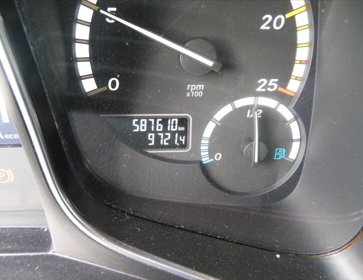 Mercedes-Benz Ostatní 32