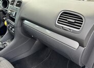 Volkswagen Golf Hatchback 1,6 l 77 kw