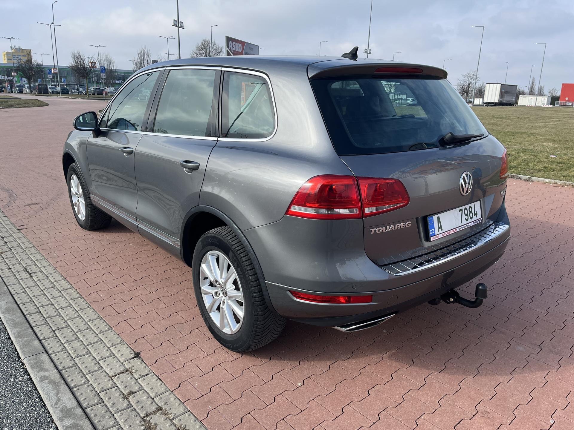 Volkswagen Touareg SUV 3,0 l 176 kw