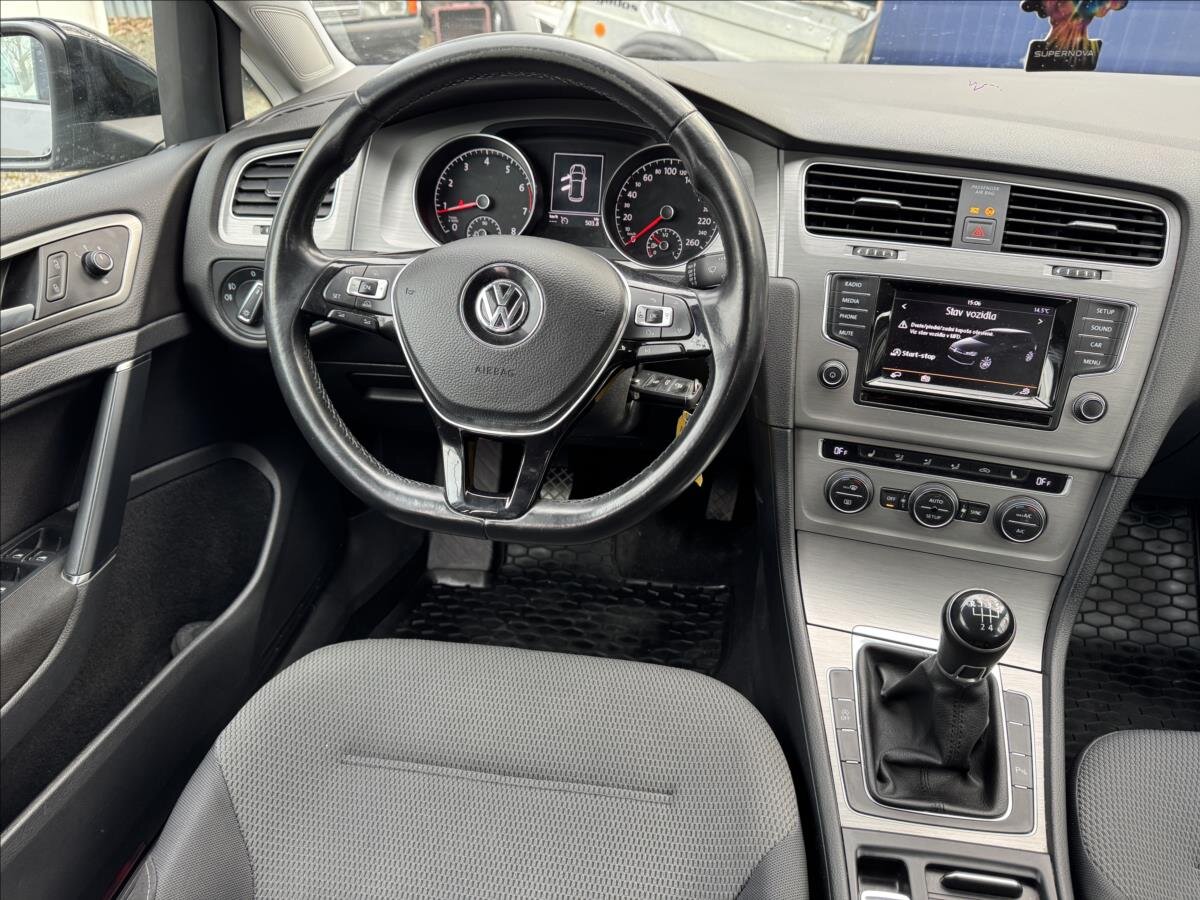 Volkswagen Golf Hatchback 1,2 l 63 kw