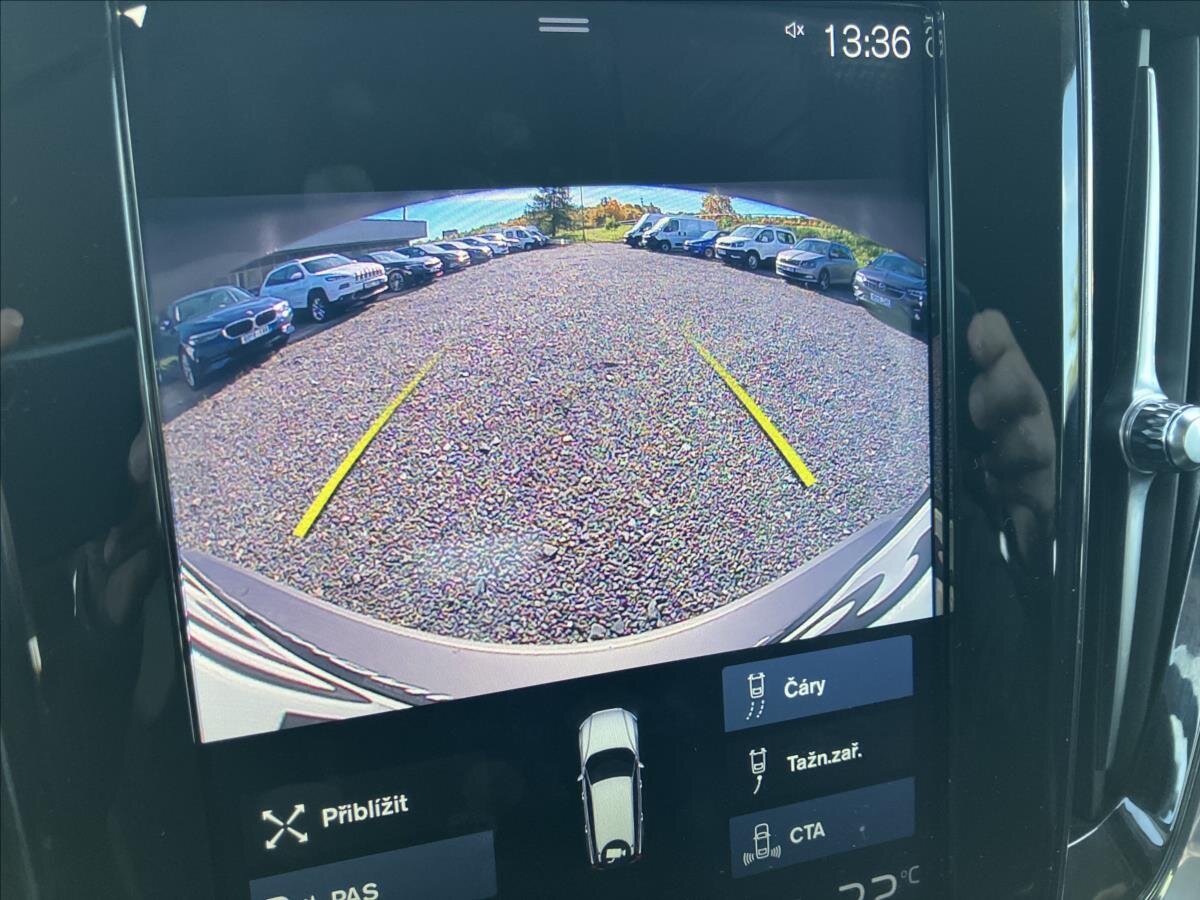 Volvo V60 Kombi 2,0 l 140 kw