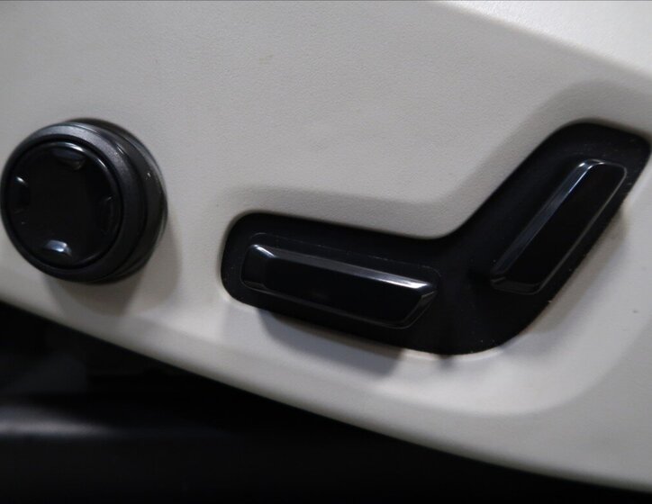 Volvo XC90 SUV 2,0 l 173 kw