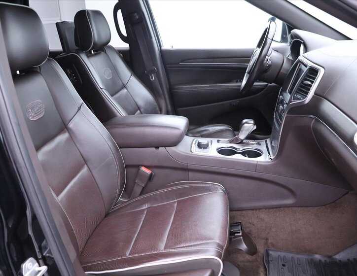 Jeep Grand Cherokee SUV / Terénní 3,0 l 184 kw