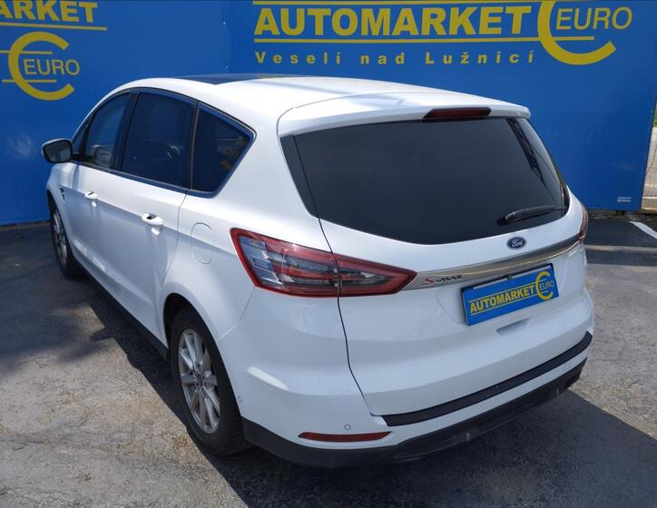 Ford S-MAX 6