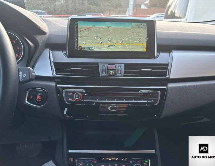 BMW Řada 2 MPV 2,0 l 110 kw