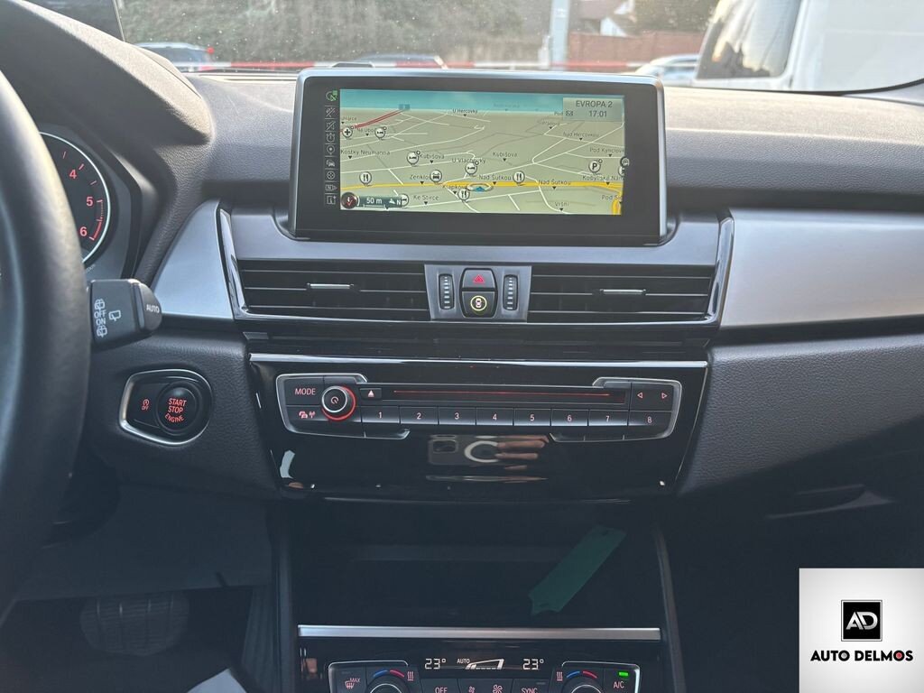 BMW Řada 2 MPV 2,0 l 110 kw