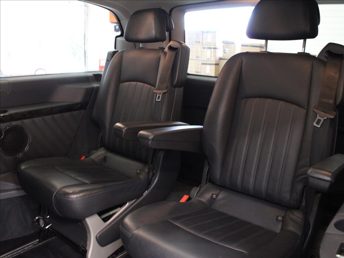 Mercedes-Benz Viano Kombi 3,0 l 165 kw