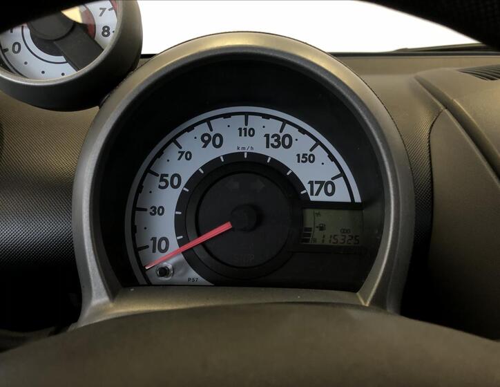Peugeot 107 19